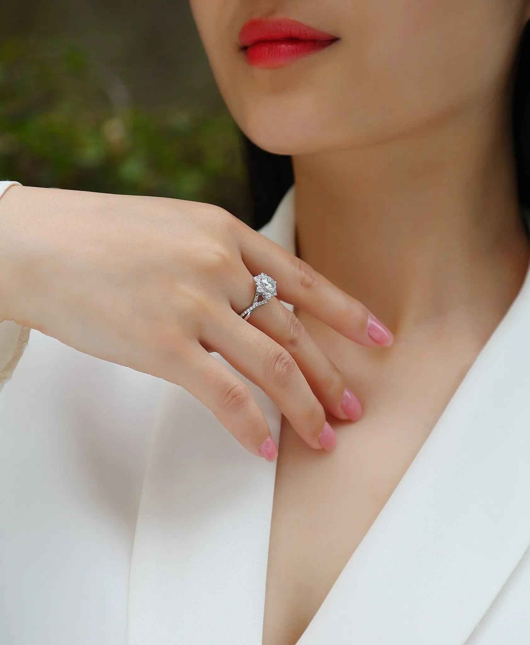 1 Carat Moissanite Ring in Platinum-Plated Silver, Customizable - Mohamed jewelry My Store