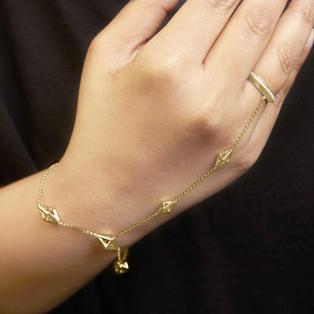 14K Yellow Gold 1/4 Cttw Diamond Ring and Bracelet Hand Chain (G-H Color, SI1-SI2 Clarity) - 7" - Mohamed jewelry My Store