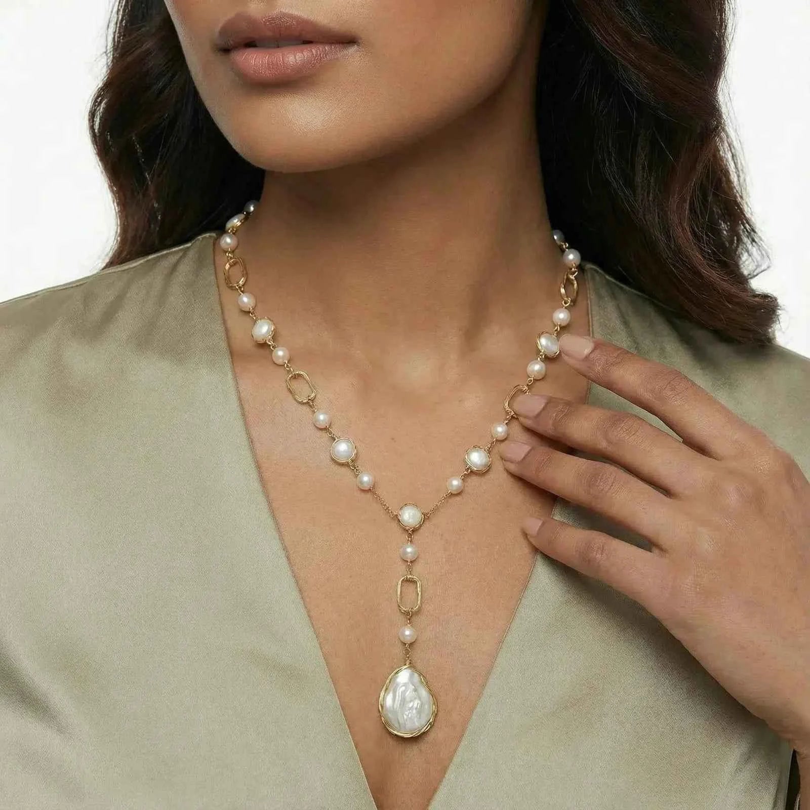 Baroque Pearl Station Necklace - Mohamed jewelry My Store