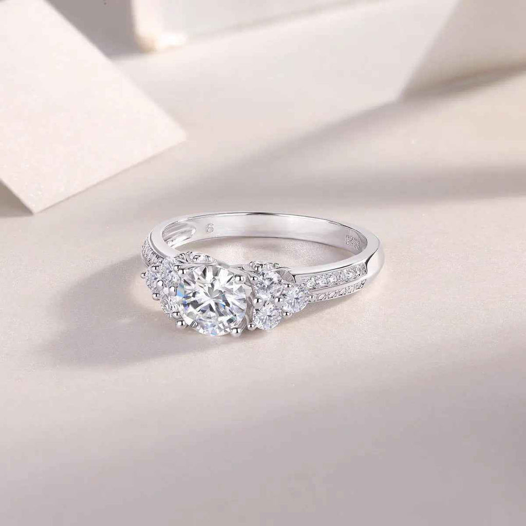GRA-Certified 1-Carat Moissanite Ring in Platinum-Plated Silver - Mohamed jewelry My Store