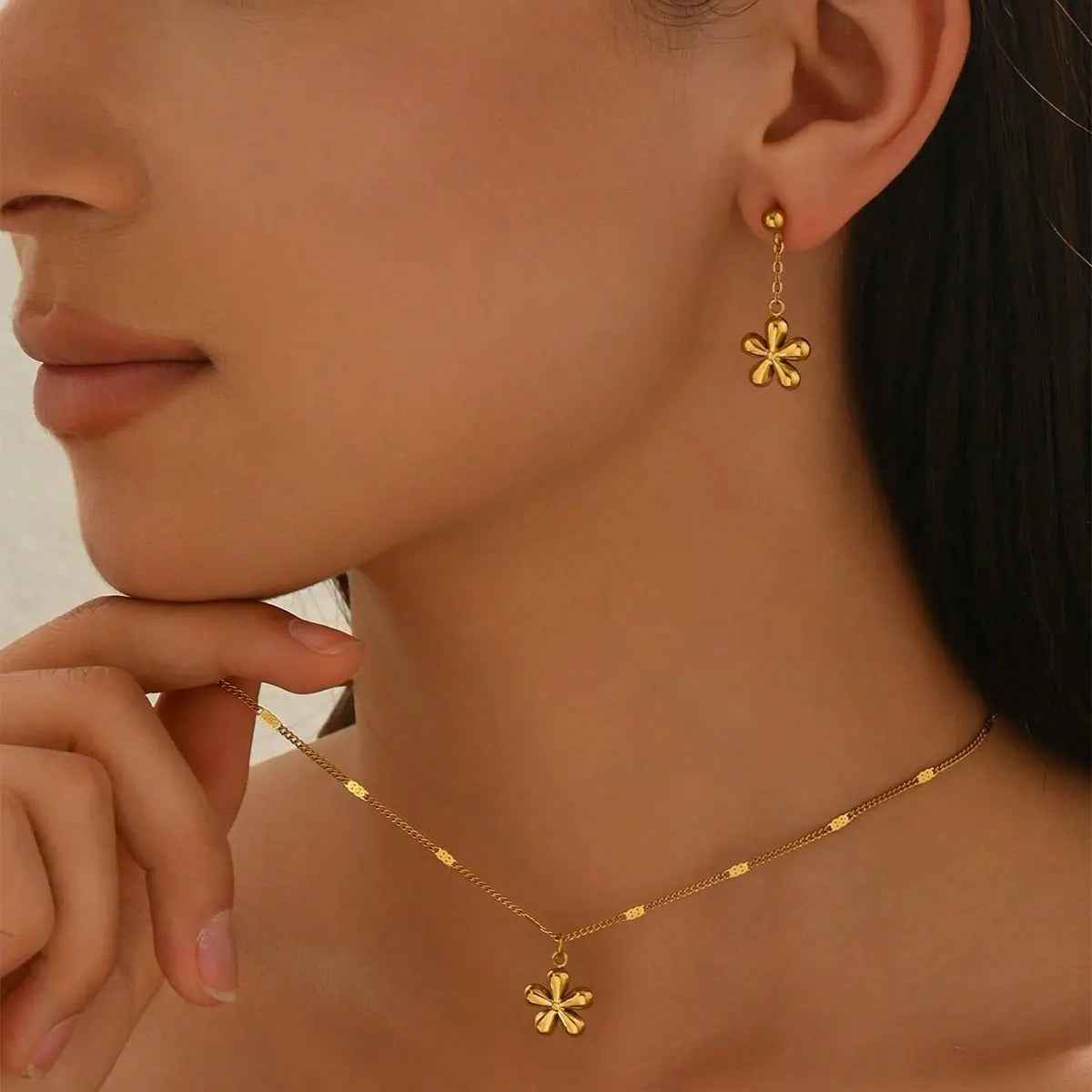 Lxalry 18K Gold Plated Stainless Steel Dainty Flower Pendant Necklace And Earrings Set For Women - Mohamed jewelry My Store