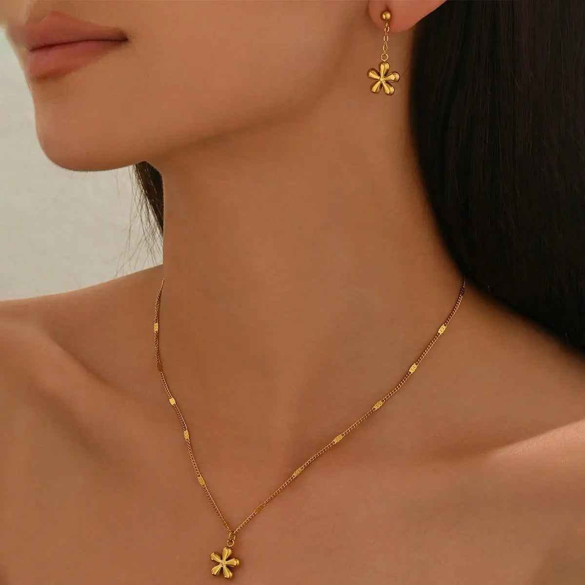 Lxalry 18K Gold Plated Stainless Steel Dainty Flower Pendant Necklace And Earrings Set For Women - Mohamed jewelry My Store
