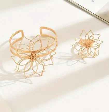 Lxalry Geometric Flower Ring & Adjustable Bracelet Jewelry Set - Mohamed jewelry My Store