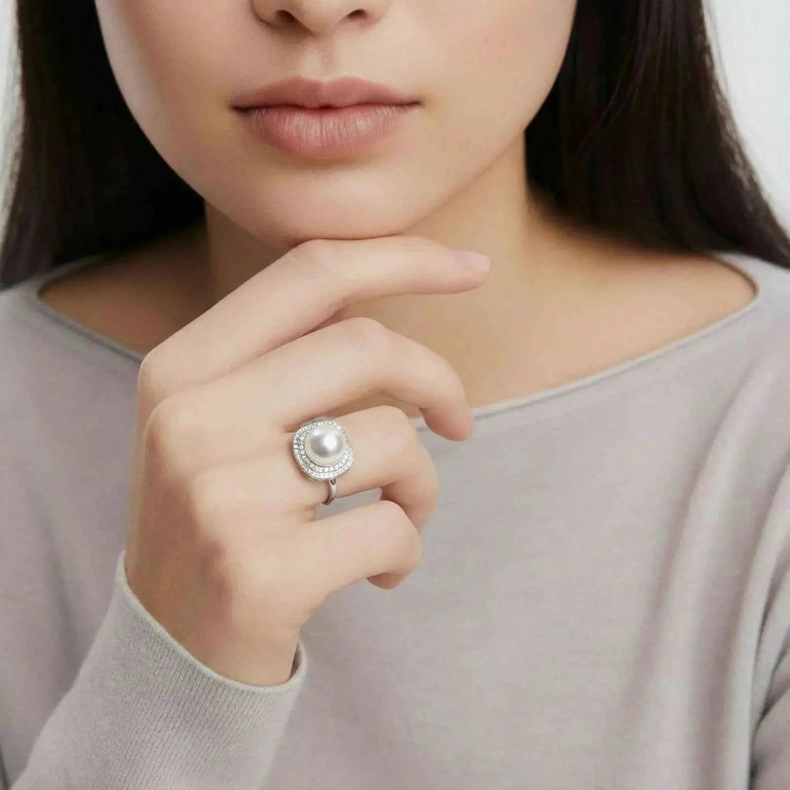 Pearl Halo Dreams Ring - Mohamed jewelry My Store