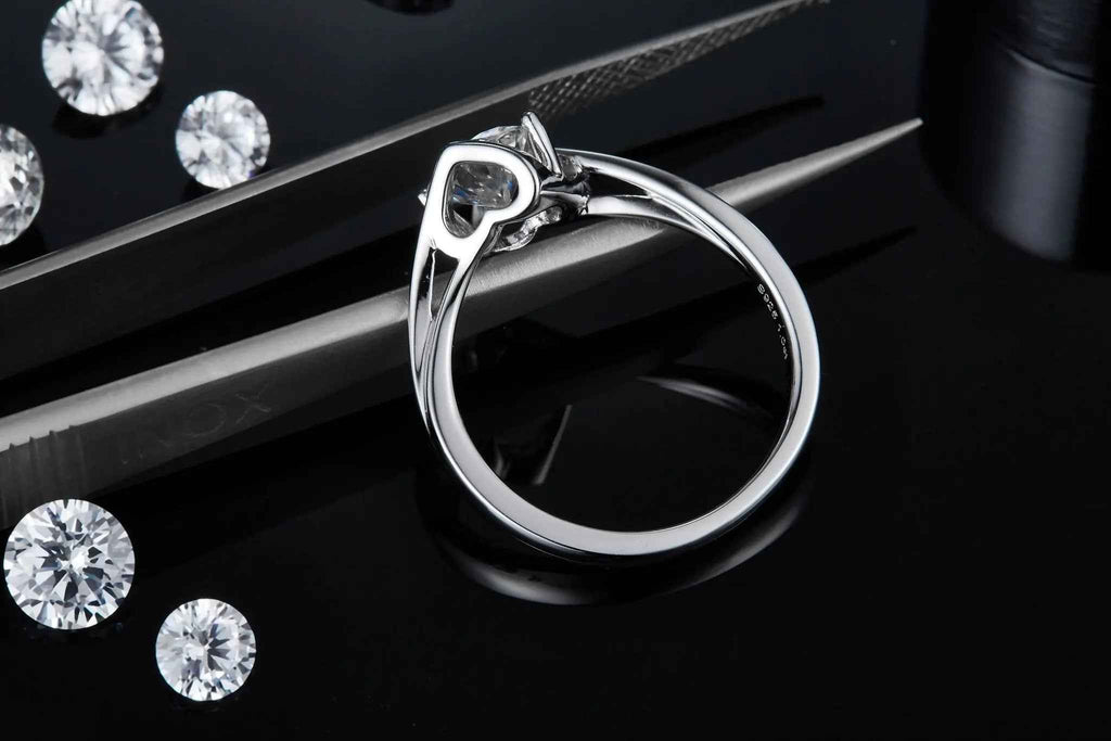 Radiant 1 Carat Moissanite Ring in Platinum-Plated Silver - Mohamed jewelry My Store