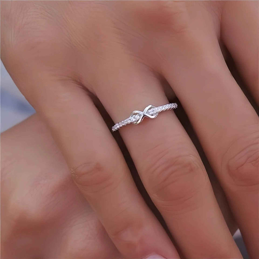 S925 Stamped Women's Ring Lucky 8 With Zirconia - Mohamed jewelry My Store