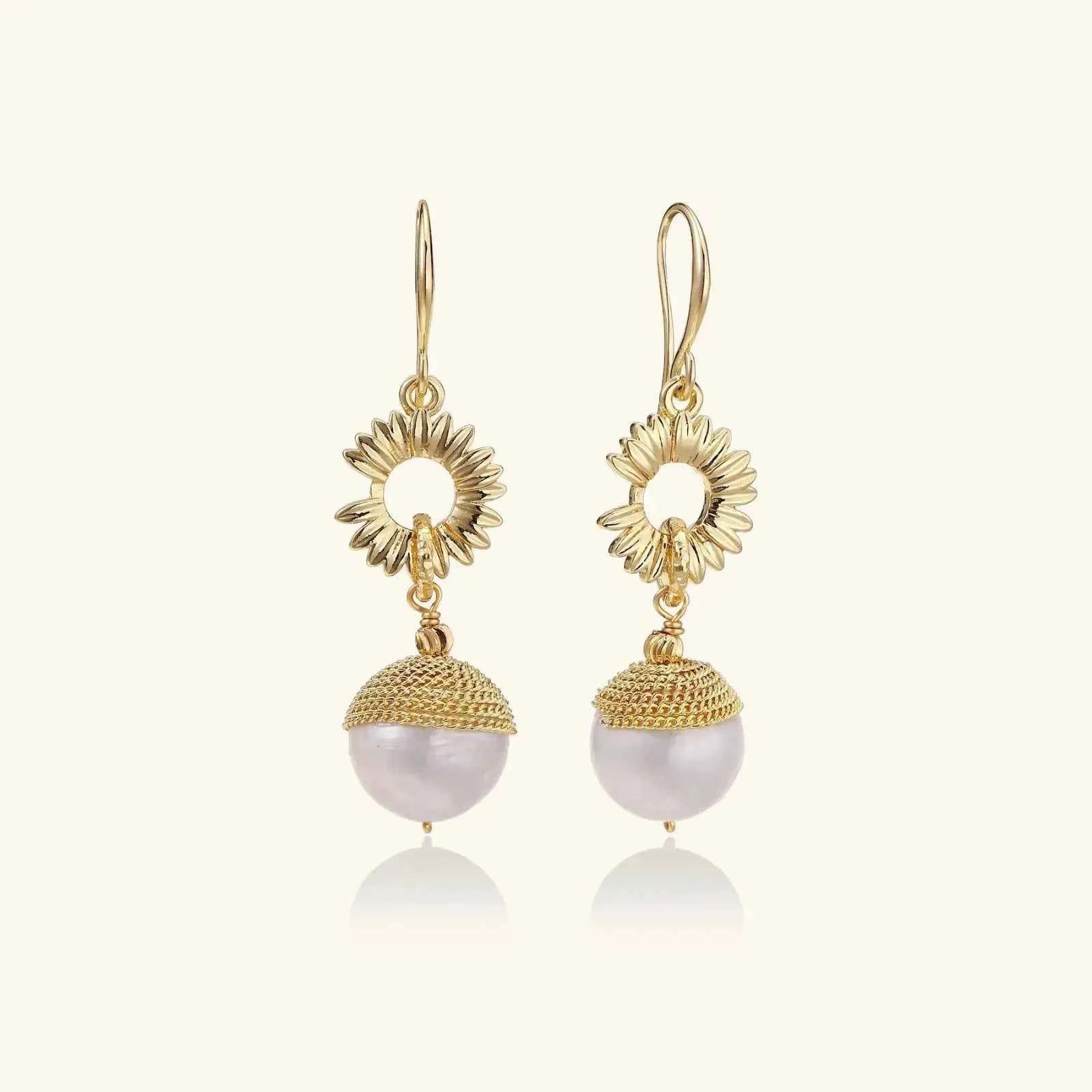 Sunburst Pearl Dangles - Mohamed jewelry My Store